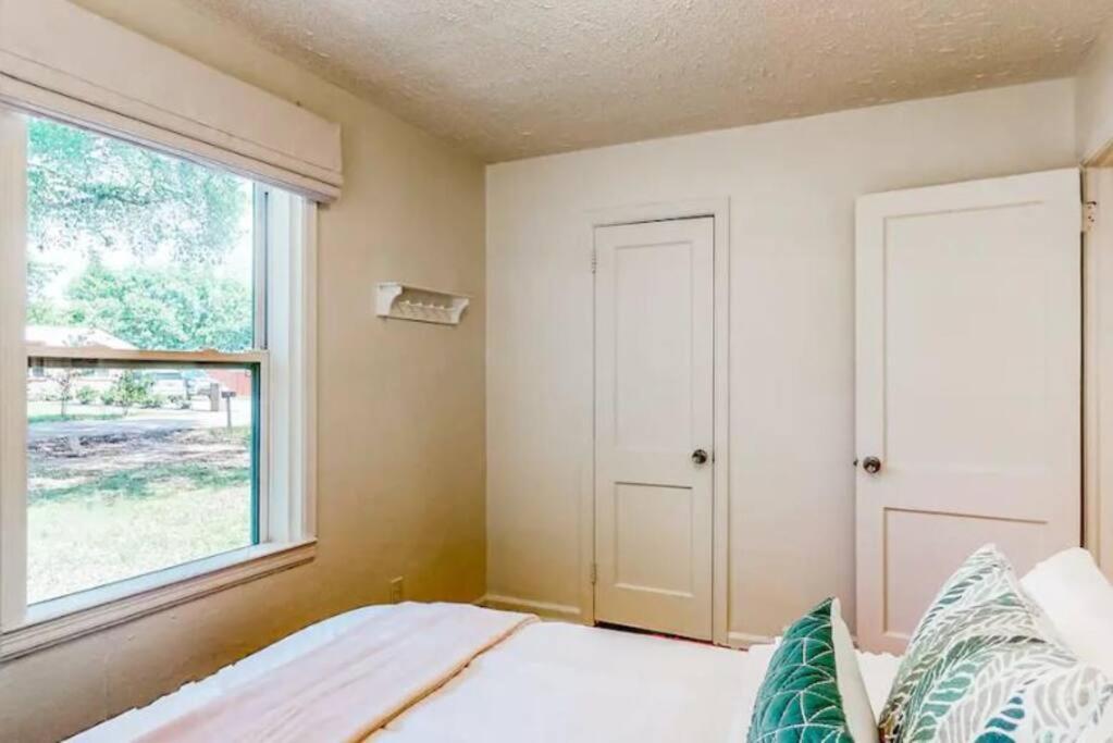 Private, Quiet-Close To Dwntn Pensacola, Stadium, Beaches 빌라 외부 사진